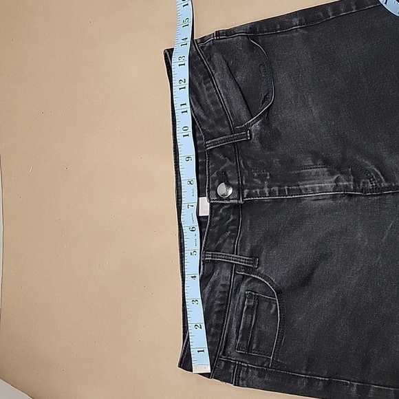 Forever 21 Size 26 or 28 Washed Black Jeans, Skinny Leg, High Waist. EUC. - Picture 2 of 10
